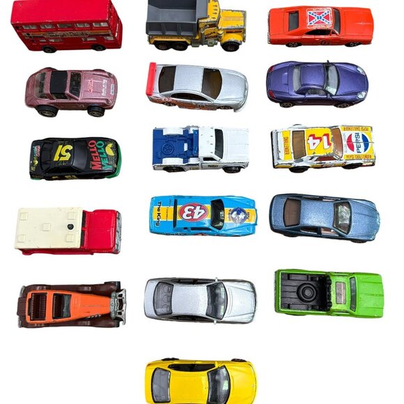 VINTAGE LOT Hot Wheels Matchbox Ertl Darda RealToy Cars AS IS - Picture 2 of 8